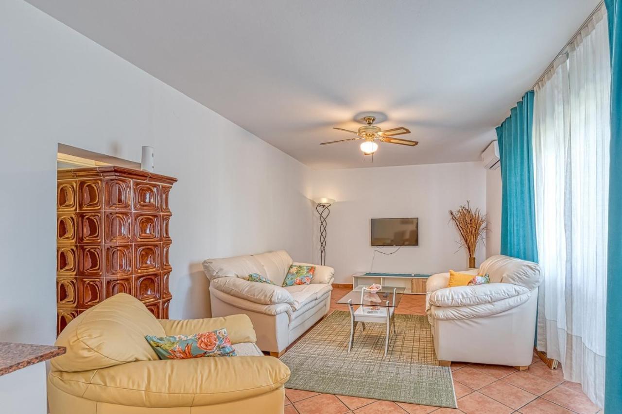 Apartment Gaby With Balcony بوريتش المظهر الخارجي الصورة