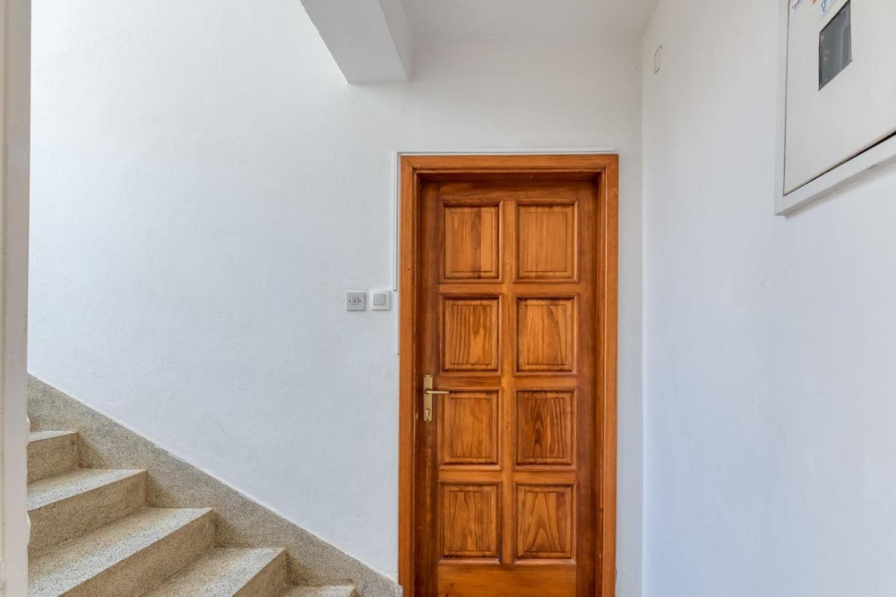 Apartment Gaby With Balcony بوريتش المظهر الخارجي الصورة